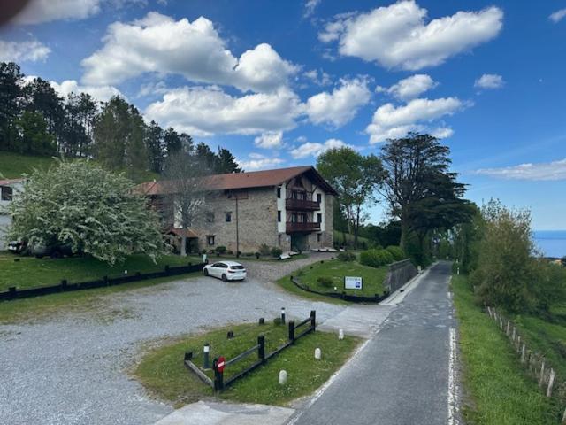 Hotel-Apartamento Rural Atxurra Bermeo Zewnętrze zdjęcie